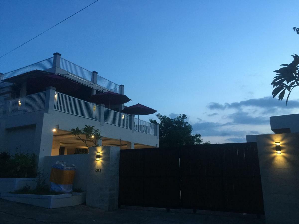 Villa The Kayuputih Lovina Exterior foto