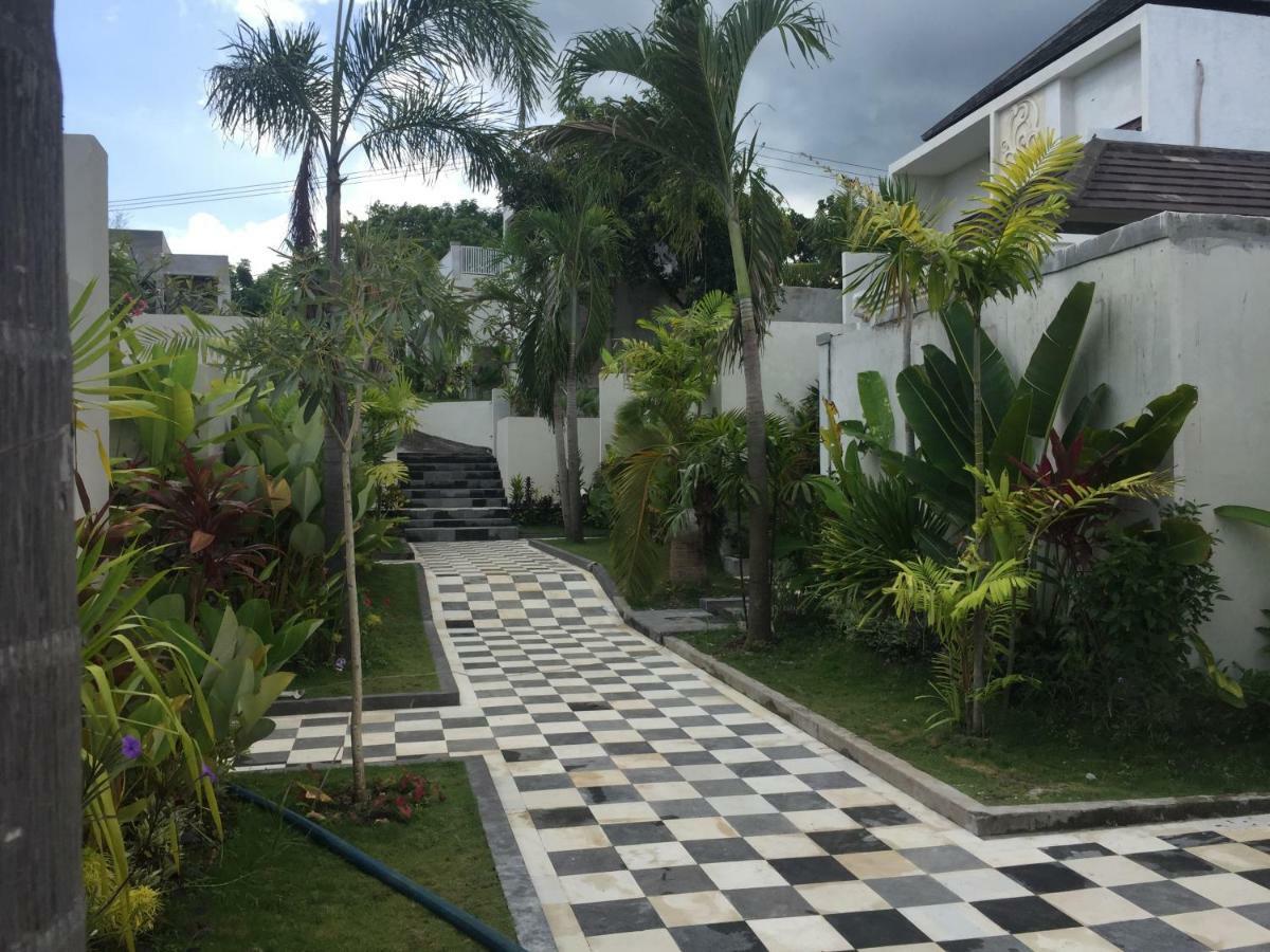Villa The Kayuputih Lovina Exterior foto